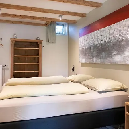 بيت ضيافة Family House 3*